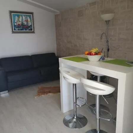 Apartmani California Podgora Exterior photo