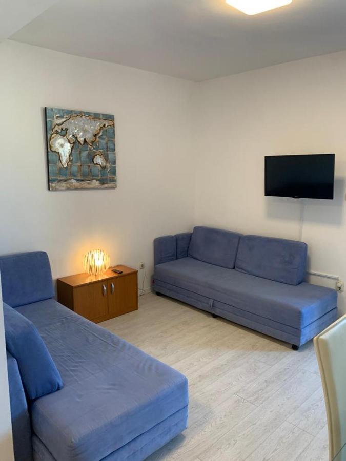 California Apartment